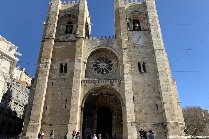 Half-Day Private Tour in Lisbon - Image 4
