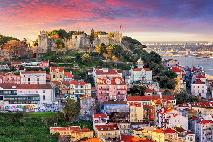 Half-Day Private Tour in Lisbon - Image 3