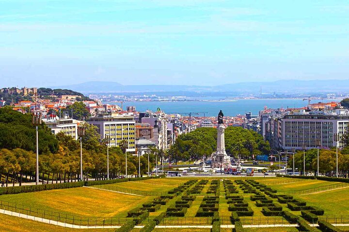 Half day tour of Lisbon - Image 2