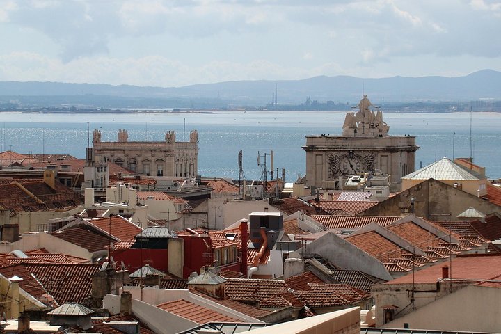 Lisbon 3-Hour Bohemian Walking Tour of Chiado and Bairro Alto - Image 4