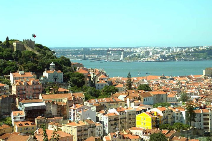 Lisbon and Sintra Full Day Private Tour - Image 4