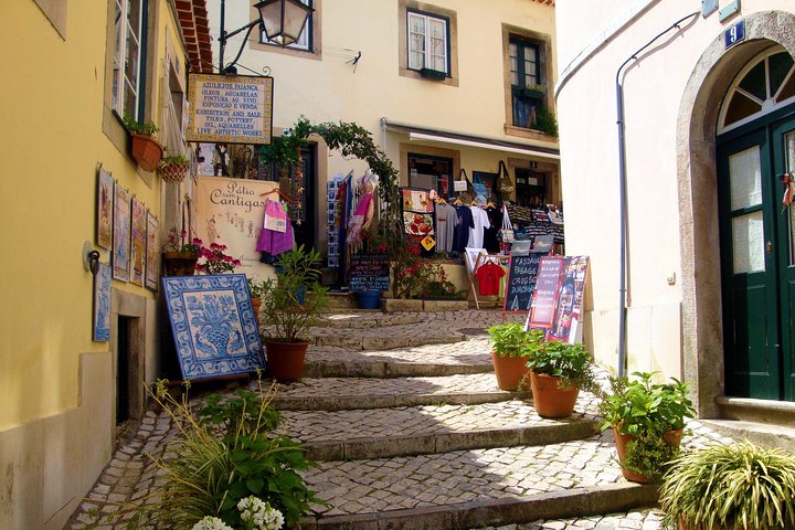 Lisbon and Sintra Highlights Private Tour - Image 5