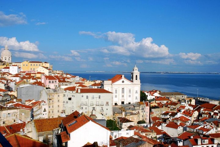 Lisbon and Sintra in 1 Day Tour - Image 1