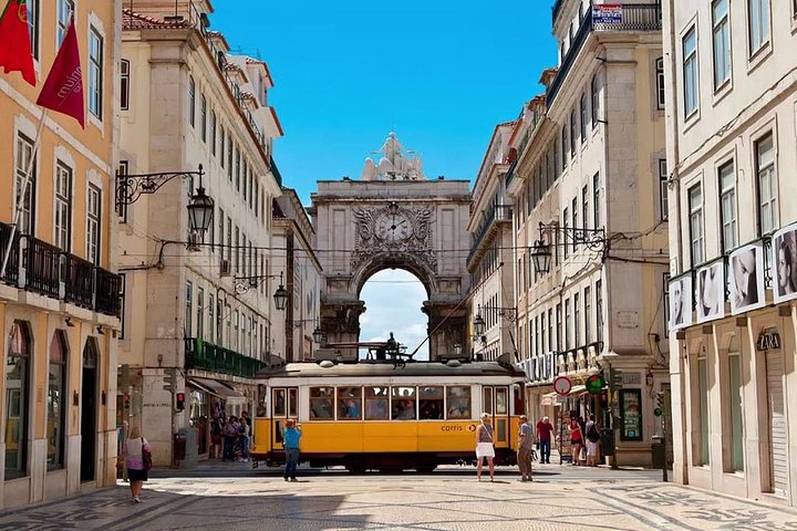 Lisbon & Belém Full Day Guided Tour - Image 2