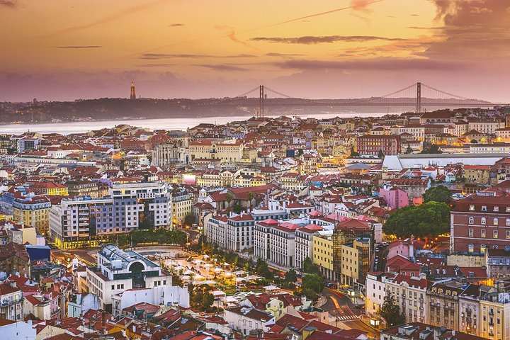 Lisbon City Center: Best of Lisbon Private Tour Full Day - Image 1