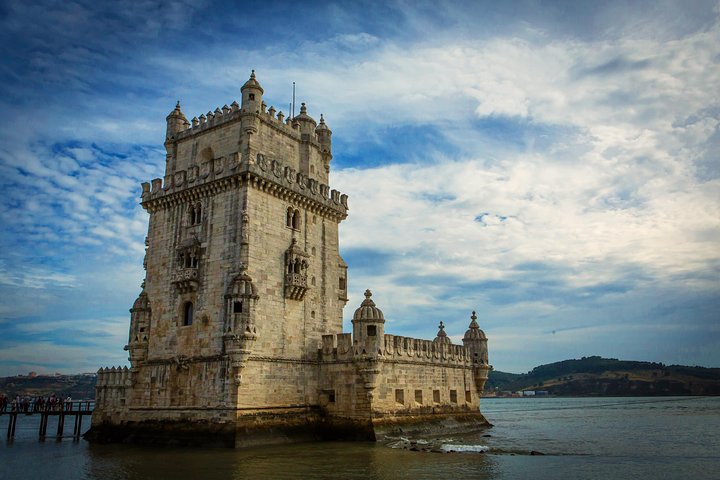 Lisbon city of the seven hills - Private Tour - Image 2