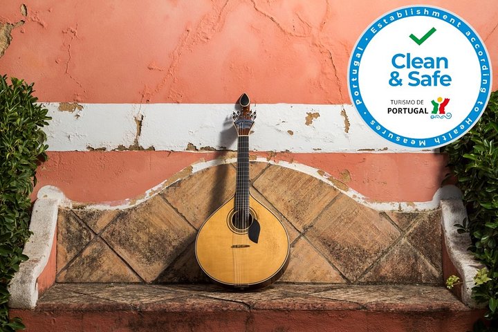 Lisbon Fado Private Tour - Premium Experience (4h) - Image 1