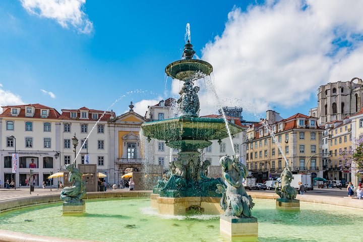 Lisbon Highlights Private Full Day Tour - Image 4