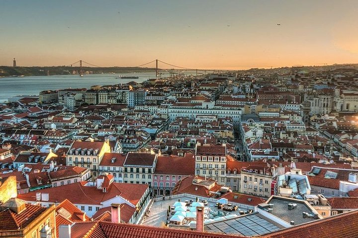 Lisbon Highlights Tour - Image 5