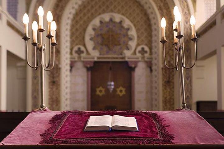 Lisbon Jewish Private Full Day Tour - Image 1