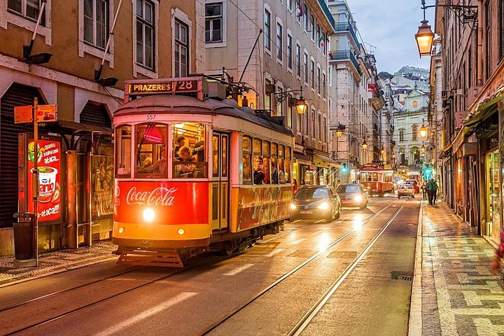 Lisbon Night Tour - Image 2