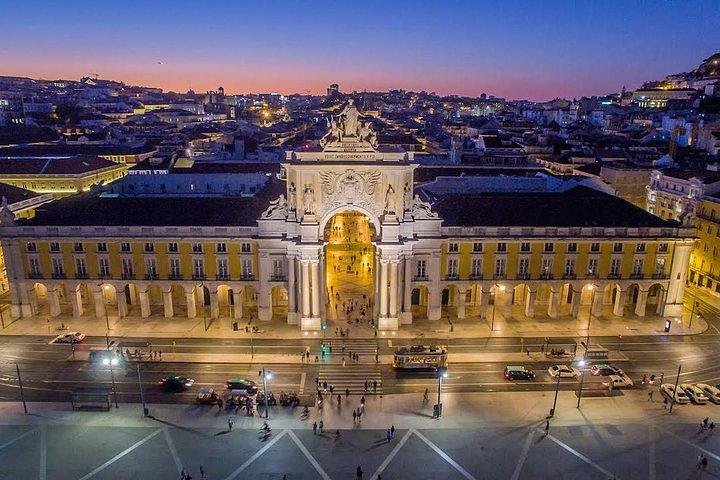 Lisbon Night Tour - Image 1