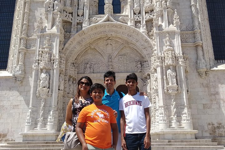 Lisbon Private city tour - Image 2