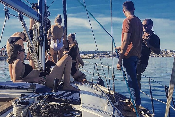Lisbon Private Sailing Yacht (2:30 H) with Host F & D - Image 1