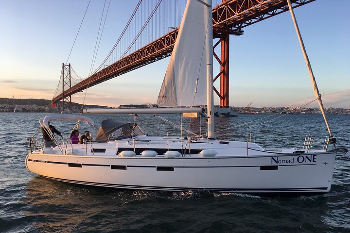 Lisbon Sailboat Ride in Tejo River with Private Transfer - Image 2