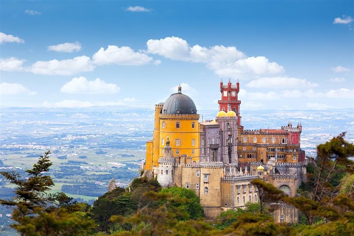 Lisbon Shore Excursion: Private Day Trip to Lisbon and Sintra - Image 3