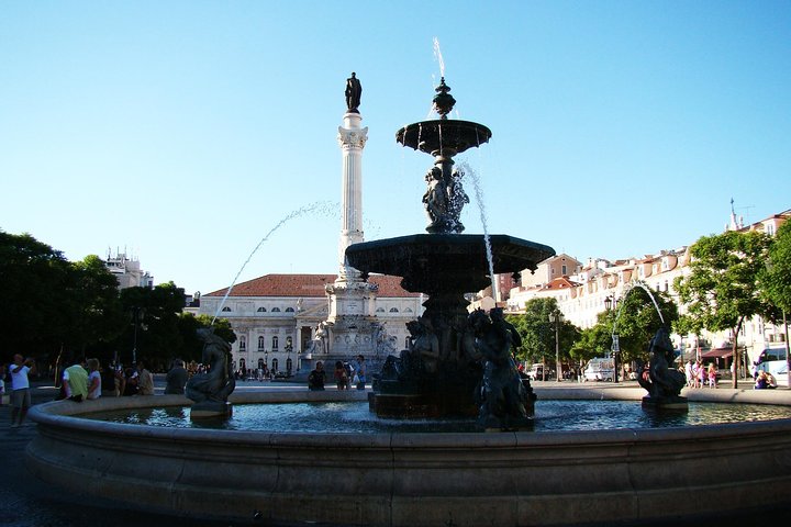 Lisbon Small-Group Walking Tour - Image 5