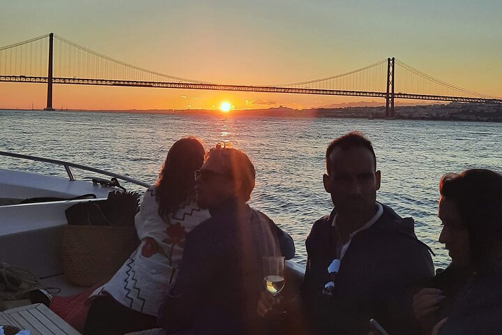 Lisbon: Sunset Boat Tour with Thoughtfully Chosen Wines & Snacks - Image 2