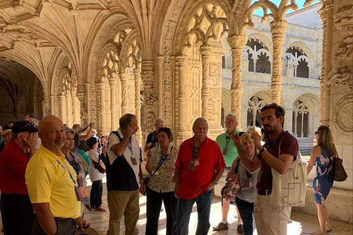 Lisbon walking tailored private tour (half day) - Image 5
