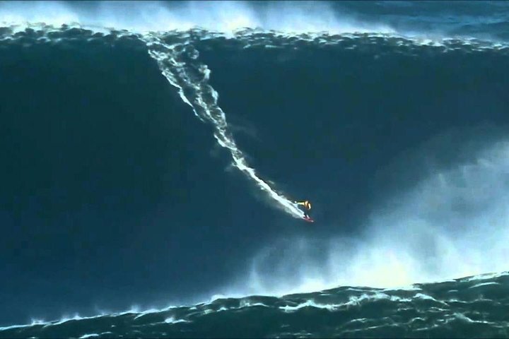 Nazare (Big waves) and Caldas da Rainha Full Day Private Tour  - Image 1