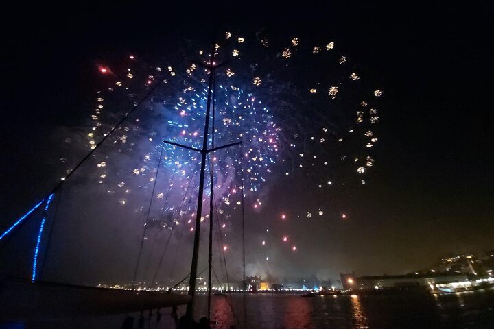 New Year's Eve on a Boat with Champagne and Fireworks! - Image 3