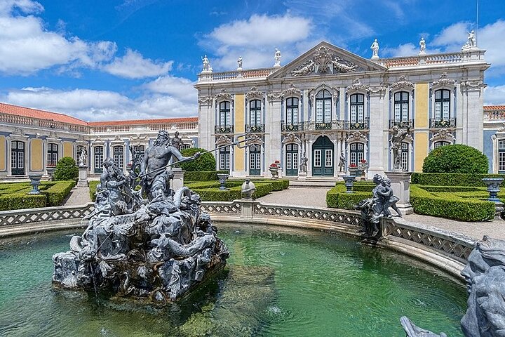 Palaces of Portugal Private Tour - Image 2