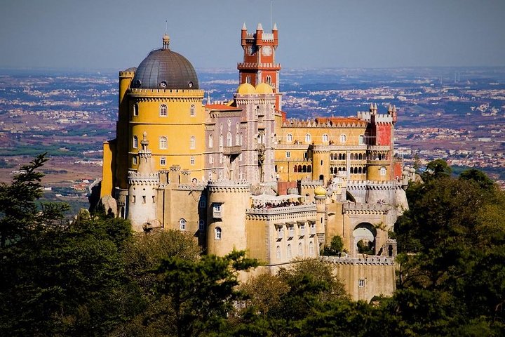 Pena Palace and Hells Mouth Half Day Private Tour from Lisbon - Image 1
