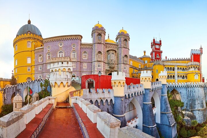 Pena Palace & Sintra - Private Half Day Tour from Lisbon - Image 1