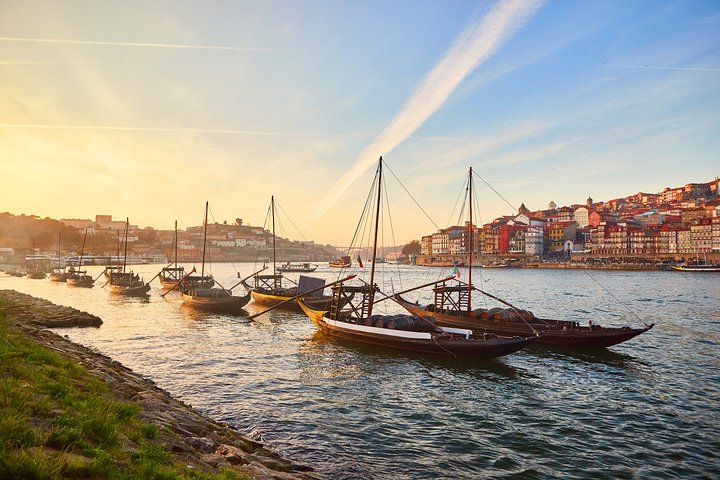 Porto Private Tour from Lisbon – The Undefeated City (10h) - Image 3