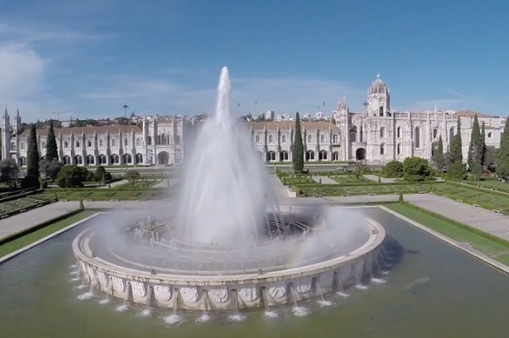 Private 4-Hour Tour of Lisbon's Best Sites - Image 3