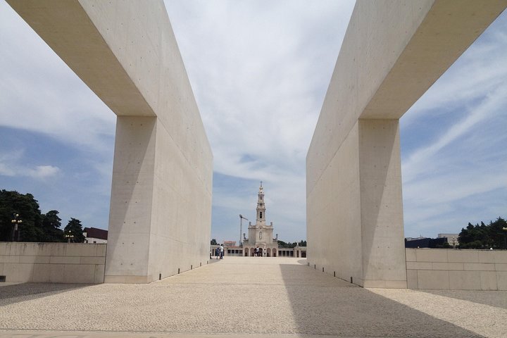 Private 6-Hour Fátima and Valinhos Tour from Lisbon - Image 2
