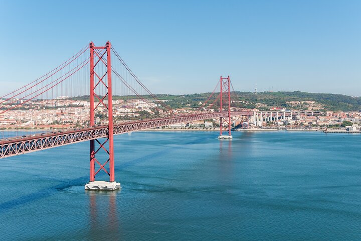 Private 8 Hours Lisbon Discovery City Tour - Image 5