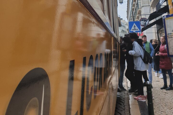 Private Day Tour in Lisbon - Image 2