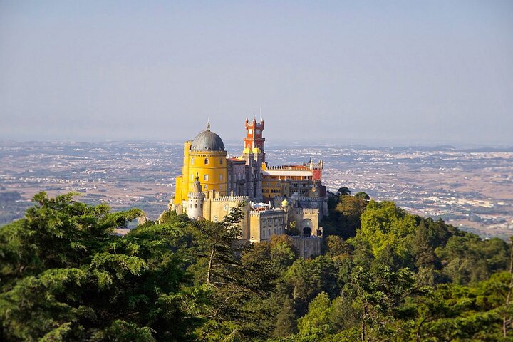 Private Day Tour to Sintra and Cascais from Lisbon - Image 1