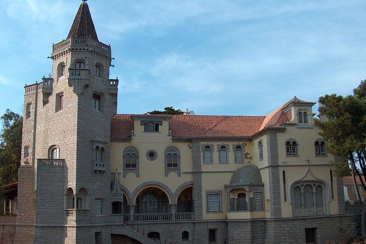 Private Full Day Tour of the Charming Village of Cascais - Image 4