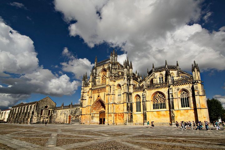 Private Full Day Tour to Fatima & Batalha Monastery from Lisbon w/ Hotel pick up - Image 2