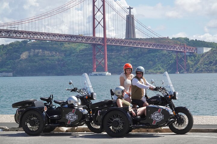 Private & Guided Tour of Lisbon and Cristo Rei by Sidecar - Image 3