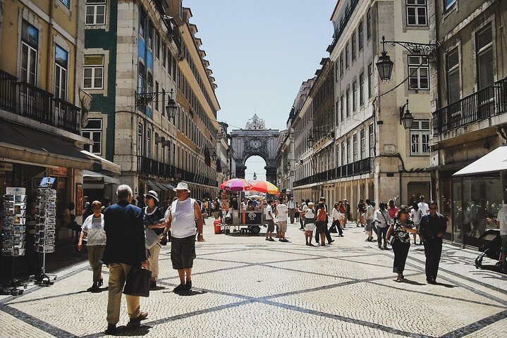 Private Lisbon Full-Day Tour with Local Expert Guide - Alfama, Baixa and Belem  - Image 3