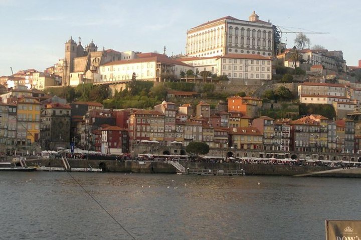 Private Porto & Braga & Guimarães from Lisbon 3 days all included. - Image 2