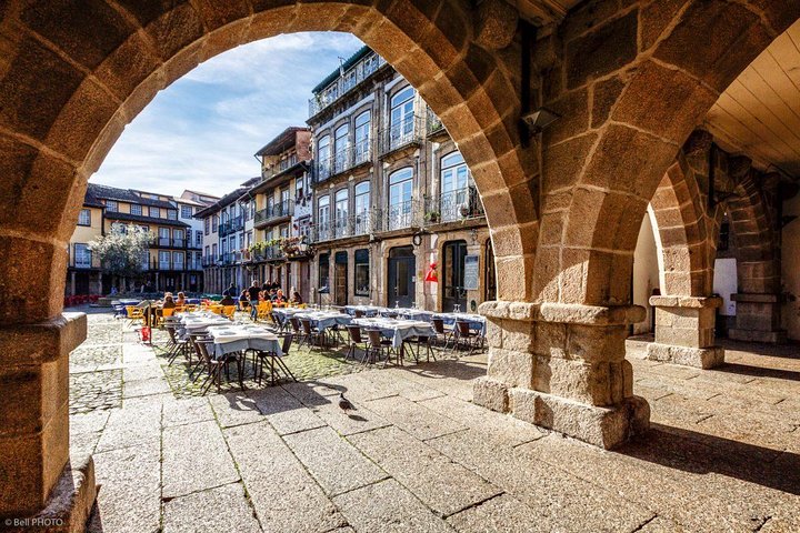 Private Porto & Braga & Guimarães from Lisbon 3 days all included. - Image 4