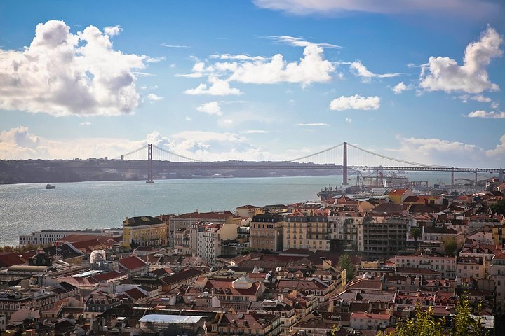 Private Tour 2 Days Fátima and Lisbon - Image 2