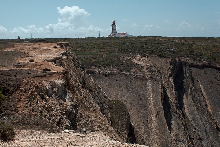 Private Tour: Arrábida Natural Park and Sesimbra Day Trip from Lisbon - Image 4