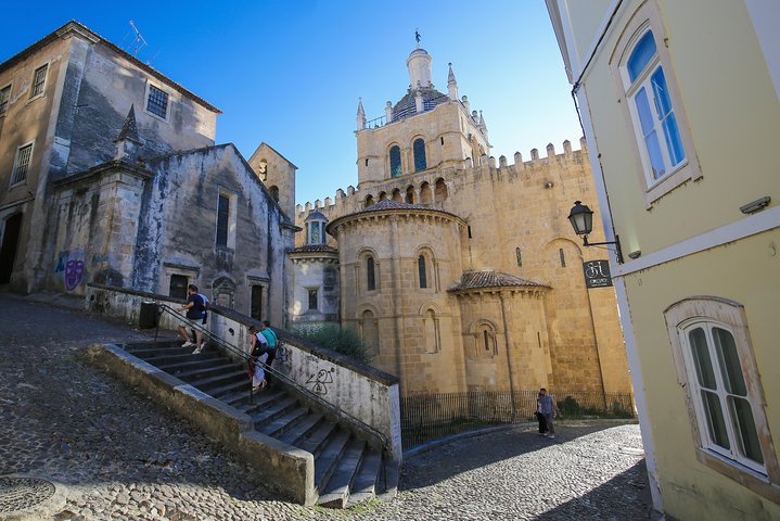 Private Tour Coimbra E Aveiro - Image 4