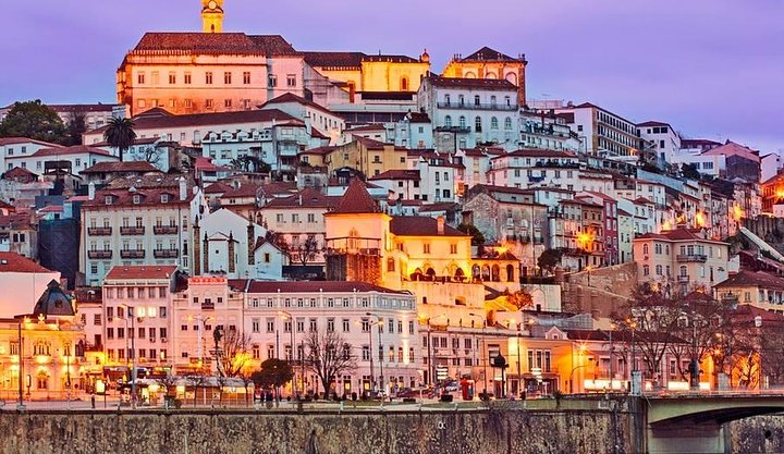Private Tour: Coimbra (World Heritage) & Aveiro (Little Venice) tour day trip from Lisbon with lunch - Image 2