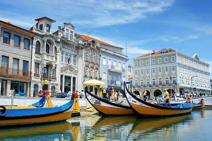 Private Tour: Coimbra (World Heritage) & Aveiro (Little Venice) tour day trip from Lisbon with lunch - Image 1