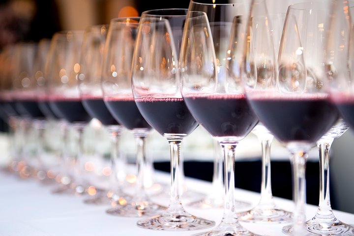 PRIVATE TOUR ÉVORA with CARTUXA WINE TASTING (Tasting of 3 wines selected) - Image 1