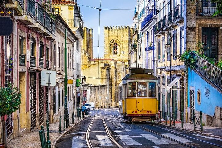 Private Tour Lisboa - Image 3
