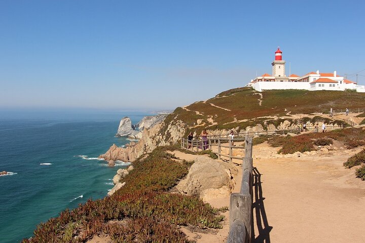 Private Tour of Sintra with a hike in nature - Image 5