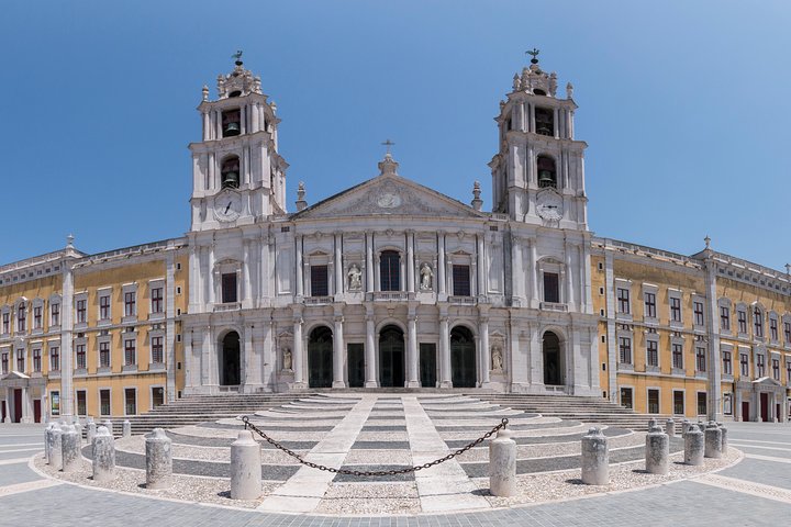 Private Tour Queluz, Mafra E Ericeira - Image 4