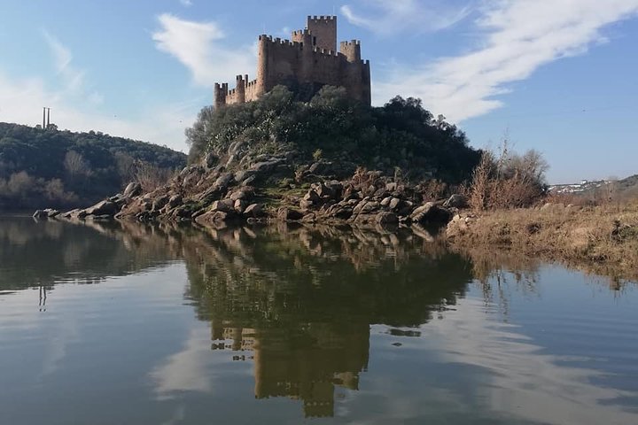 Private Tour Templar Castles and Riverside Villages: Tomar and Almourol Castle - Image 1